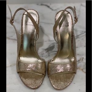 Stuart Weitzman Cracked Gold Leather Sandal Size 8